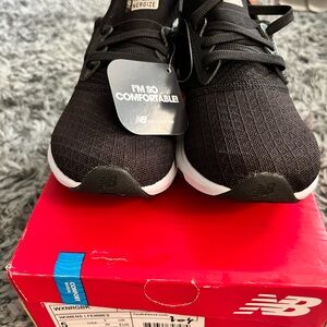 NIB: New Balance Black Training Shoes. Size 5 Women’s.